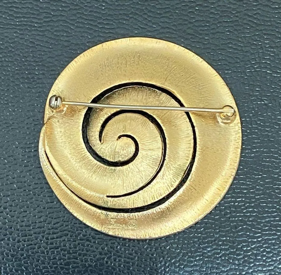 Vintage Crown  Large Swirl Gold-tone Brooch - Image 5