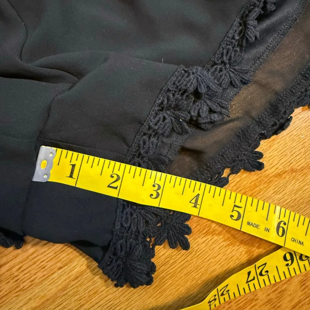 ASTR Womens Large Long Sleeve Plunging Deep V-neck Lace Lined Romper Going Out - Image 5