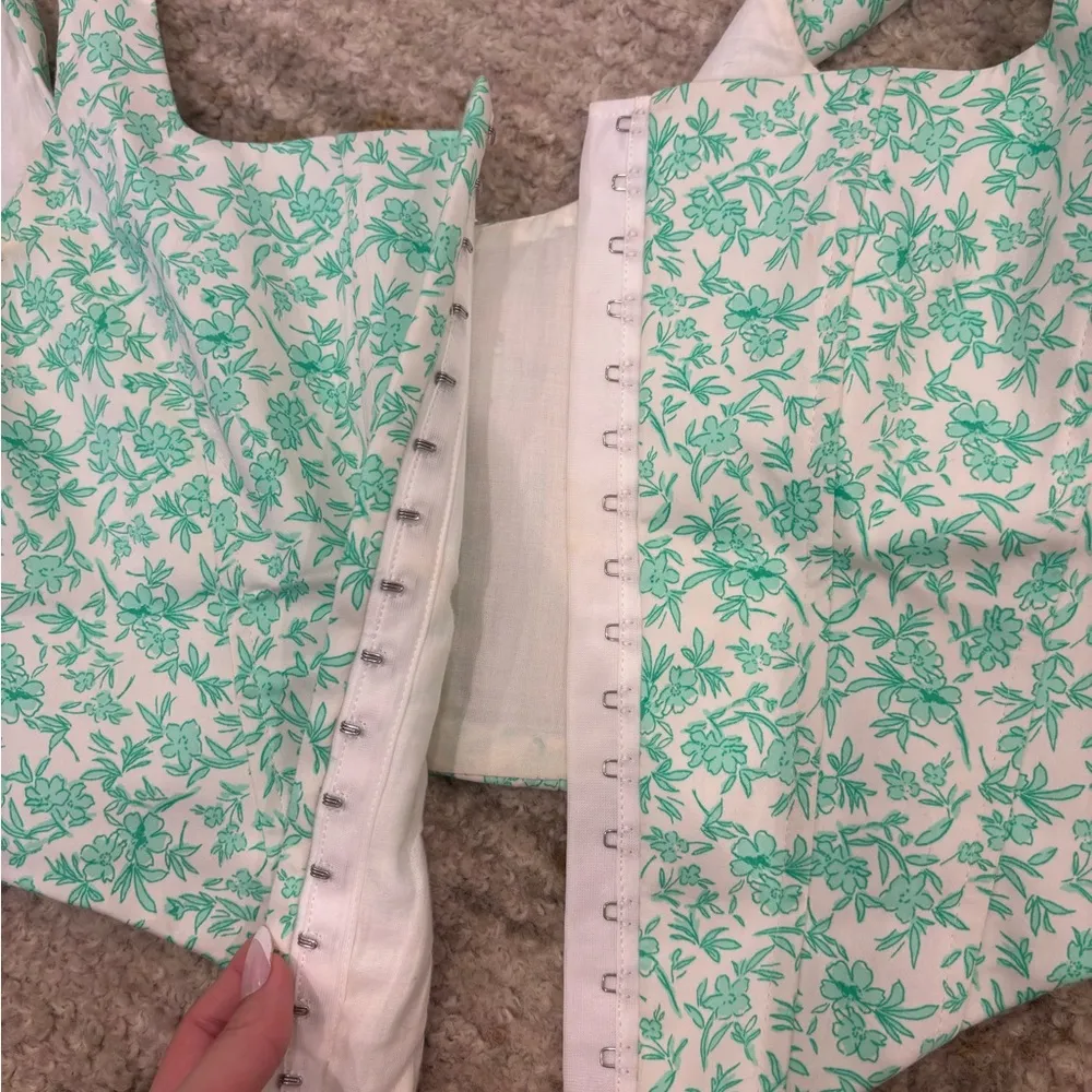 Floral Green and White Corset Top - Image 2