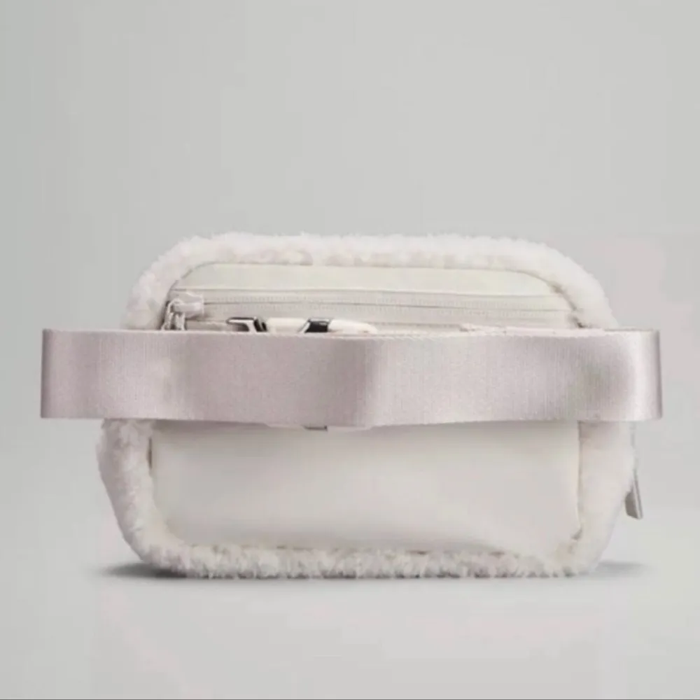 Lululemon Lunar New Year Rabbit Limited Edition belt bag - Image 5