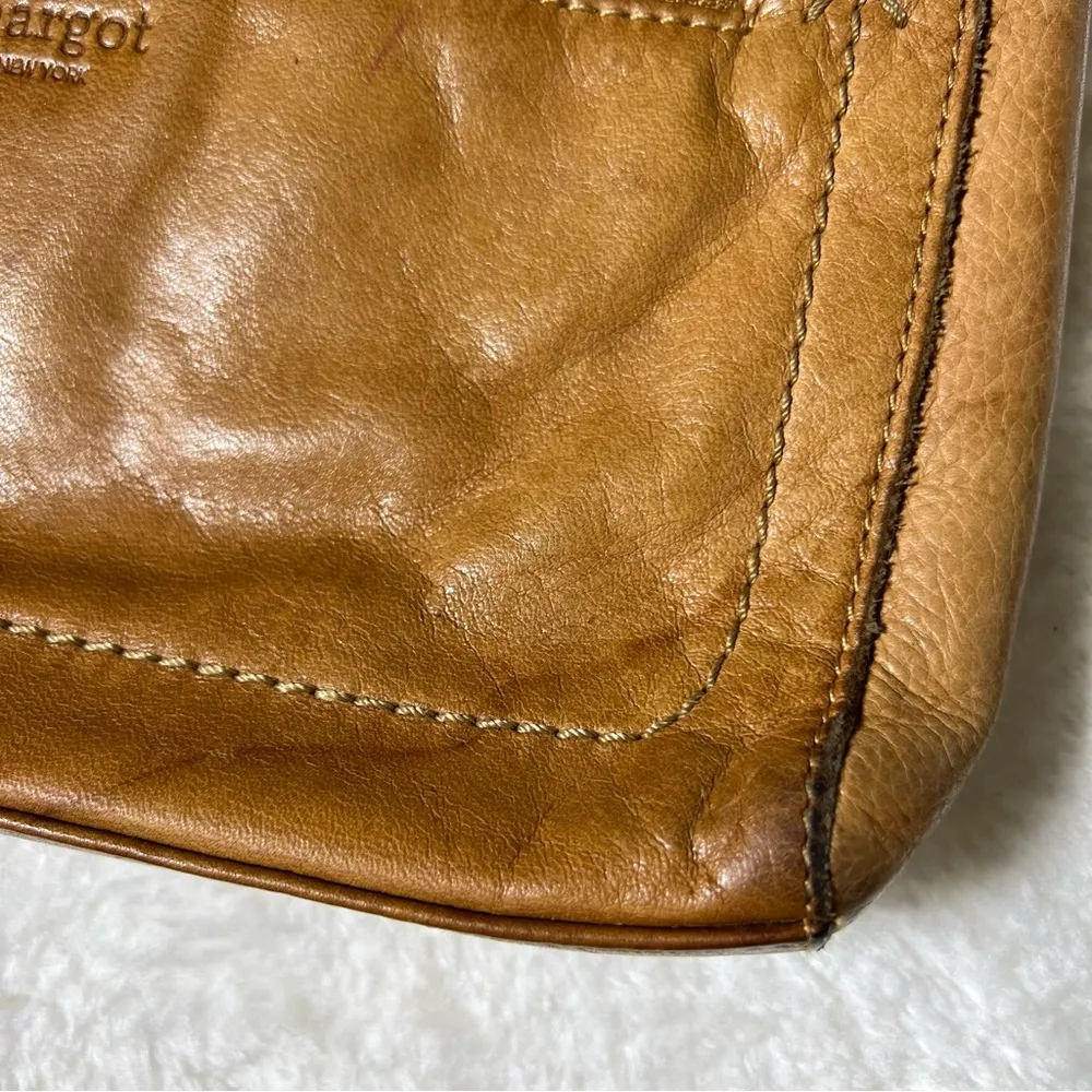 Margot Tan Leather Crossbody Bag - Image 6