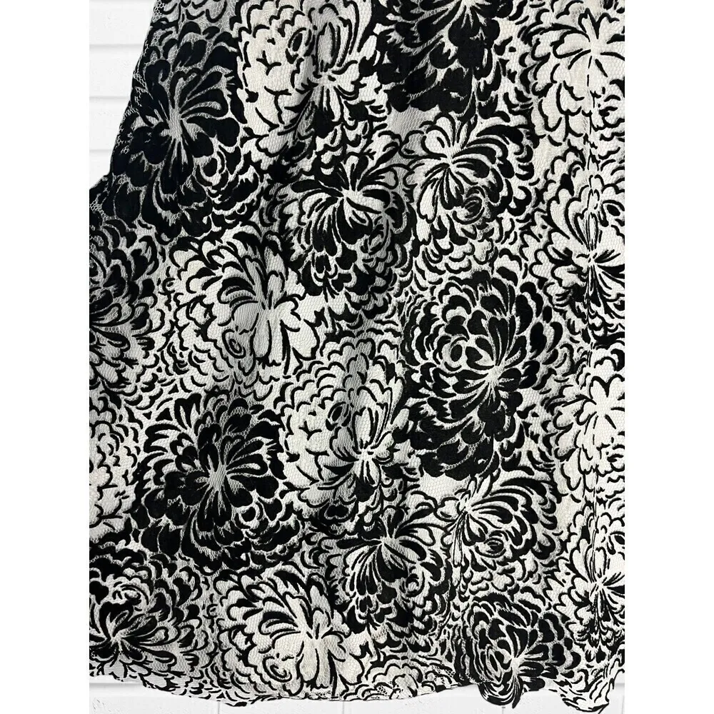 Aqua Women's‎ Small Dress Black and White Floral Print Flocked Dress A-line - Image 3