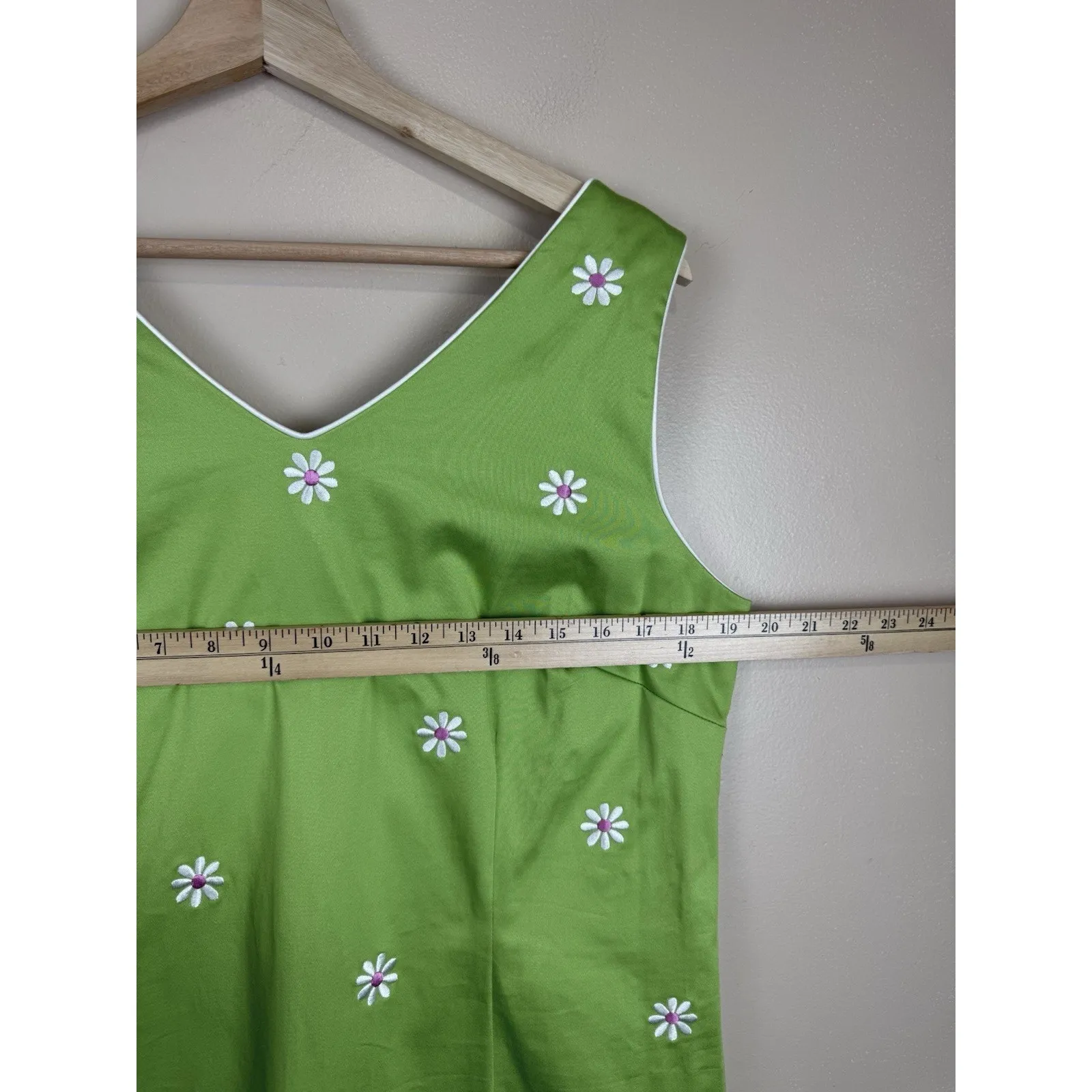 Sag Harbor Lime Green Embroidered Floral Sheath Dress Sleeveless V-Neck Size 14P - Image 6