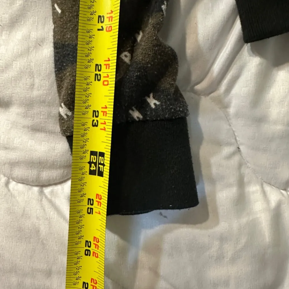 Pink Camo Hoodie Size XS Black - Image 7