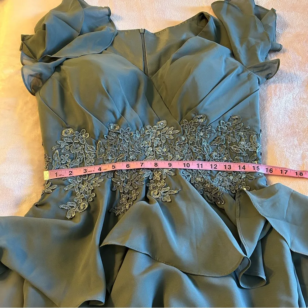 Gray chiffon formal long dress sequins appliqué flowy mother of the bride prom M Size M - Image 9