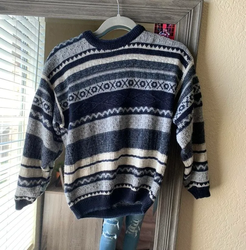 New Era Cap Blue and Gray Patterned Sweater - Image 2