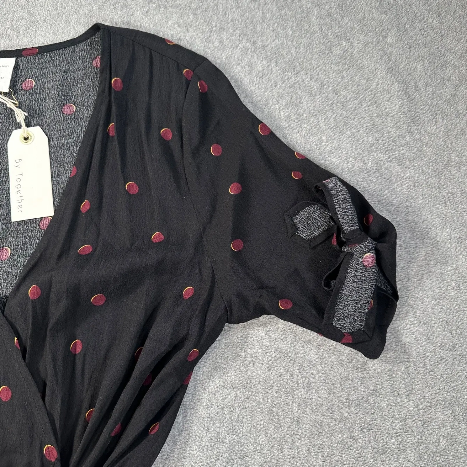 By Together Wrap Dress Women's Small Short Sleeve Bow Spotted Black V-Neck New - Image 4