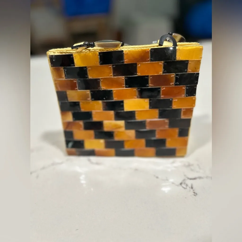 NEW Retro 70's Acrylic Beaded Handle Clutch Purse 7” Gold - Image 6