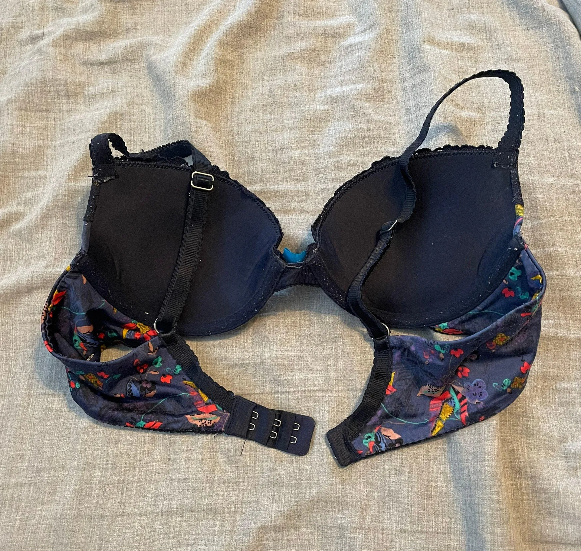 Bra - Image 2