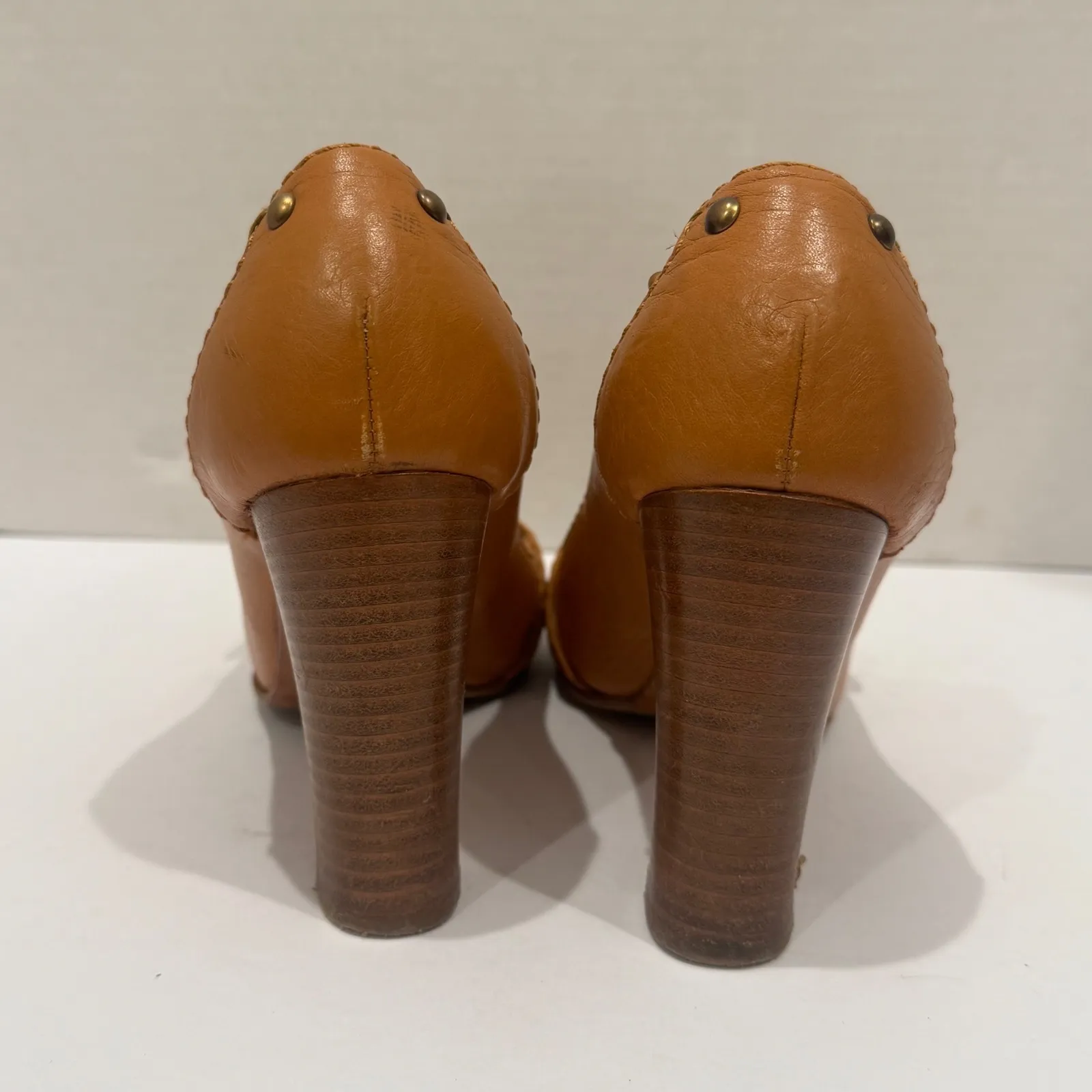 Chloe Women Tan Leather Block Heel Loafer Pumps Buckle Size 37 Preppy Schoolgirl - Image 4