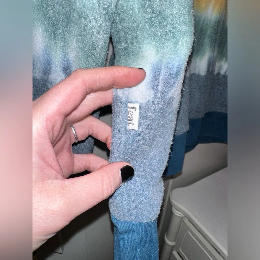 NWT Feat Blanket Blend Hoodie In Sunset Lover Size L - Image 9