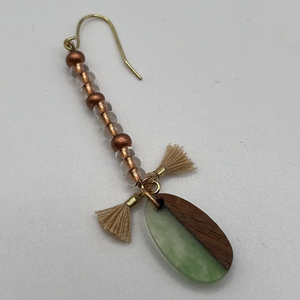 2.5” Gold Tone Drop Boho Earrings w/ Rose Gold/Clear Beads Beige Tassels & Charm Gold - Image 6