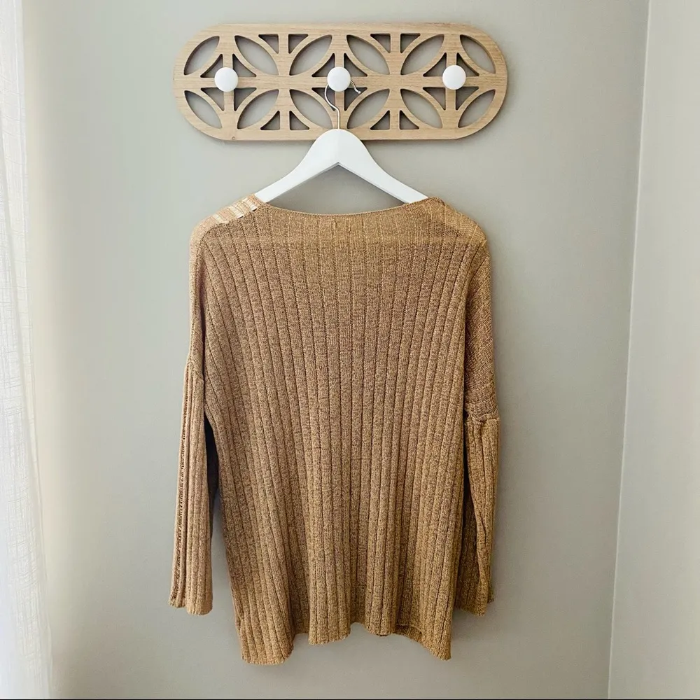 EARTHBOUND V-Neck Sweater Tan Sz Small - Image 4