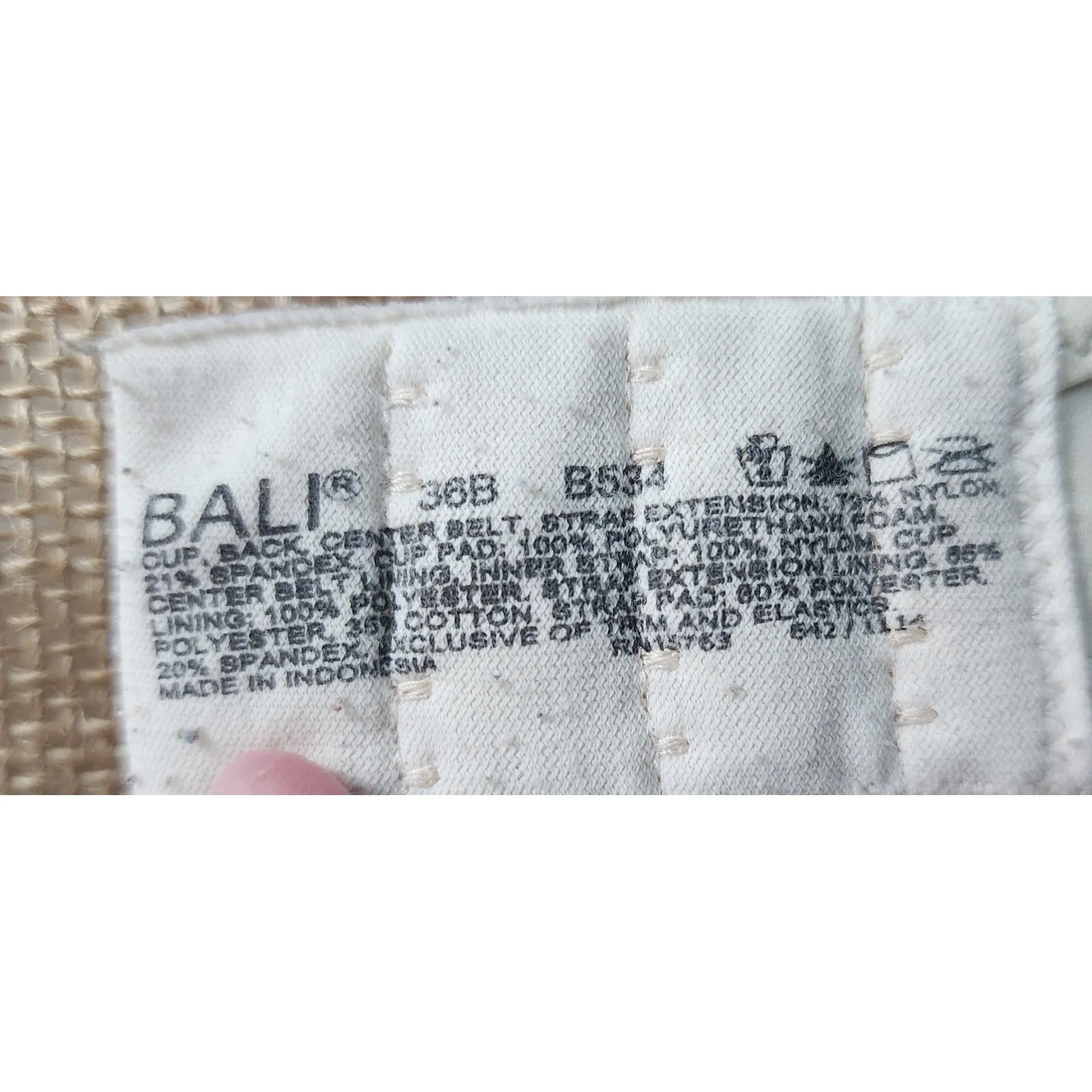 Bali 36B Lightly Padded Polka Dot Bra Adjustable Straps‎ Underwire Support - Image 4