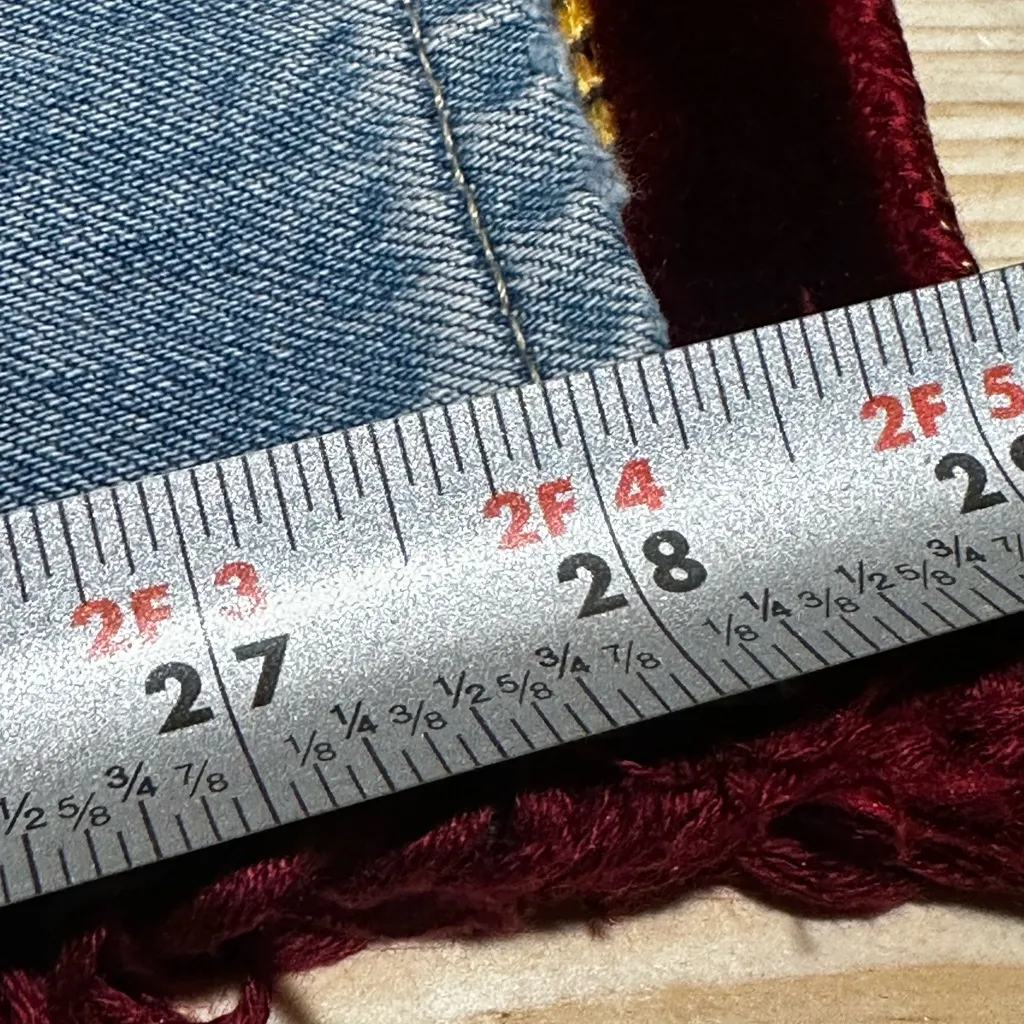 Gap barrel jeans size 30 - Image 7