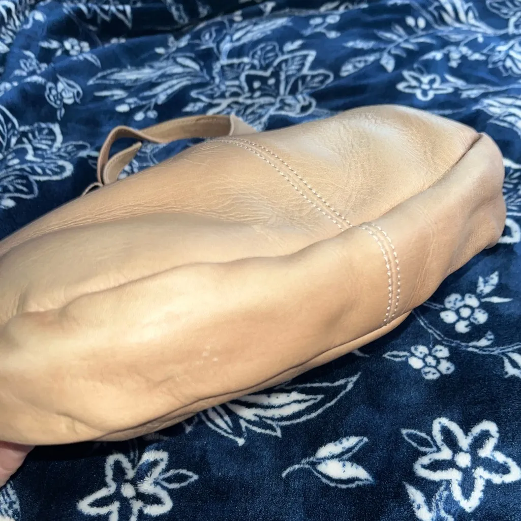 NWT! Vintage Levi’s Leather Crossbody Purse - Image 5