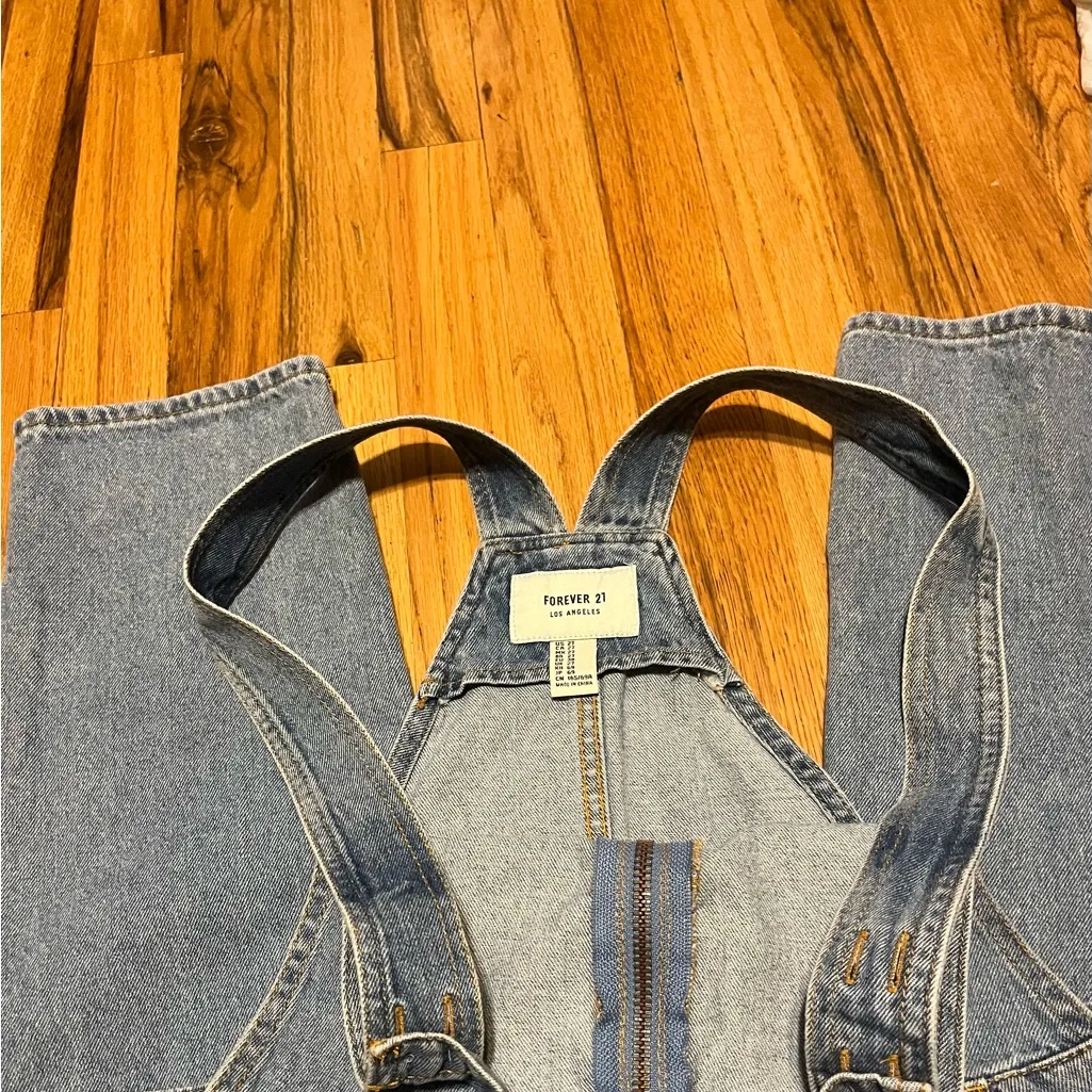 Forever 21 denim overalls size 27 zip front - Image 2