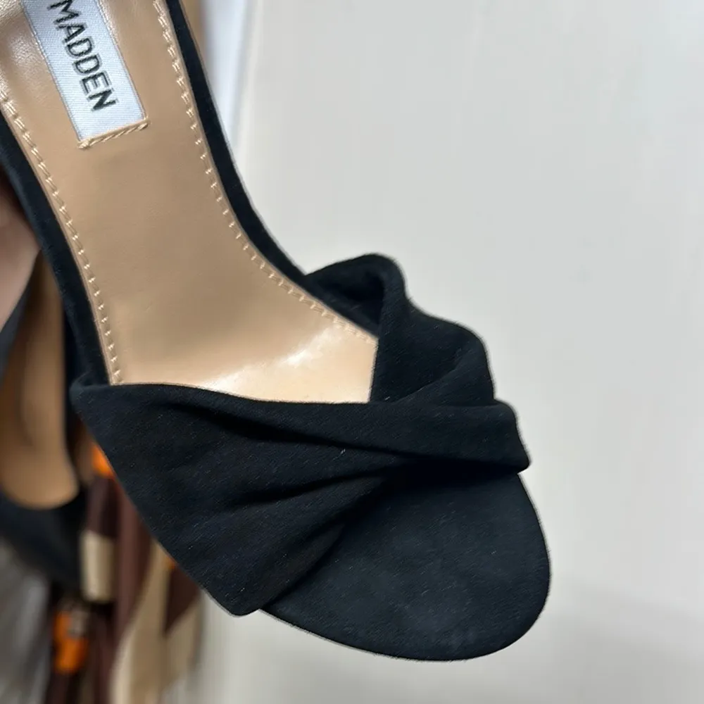 Steve Madden Black Leather Heels with Chunky Block Heel - Image 7