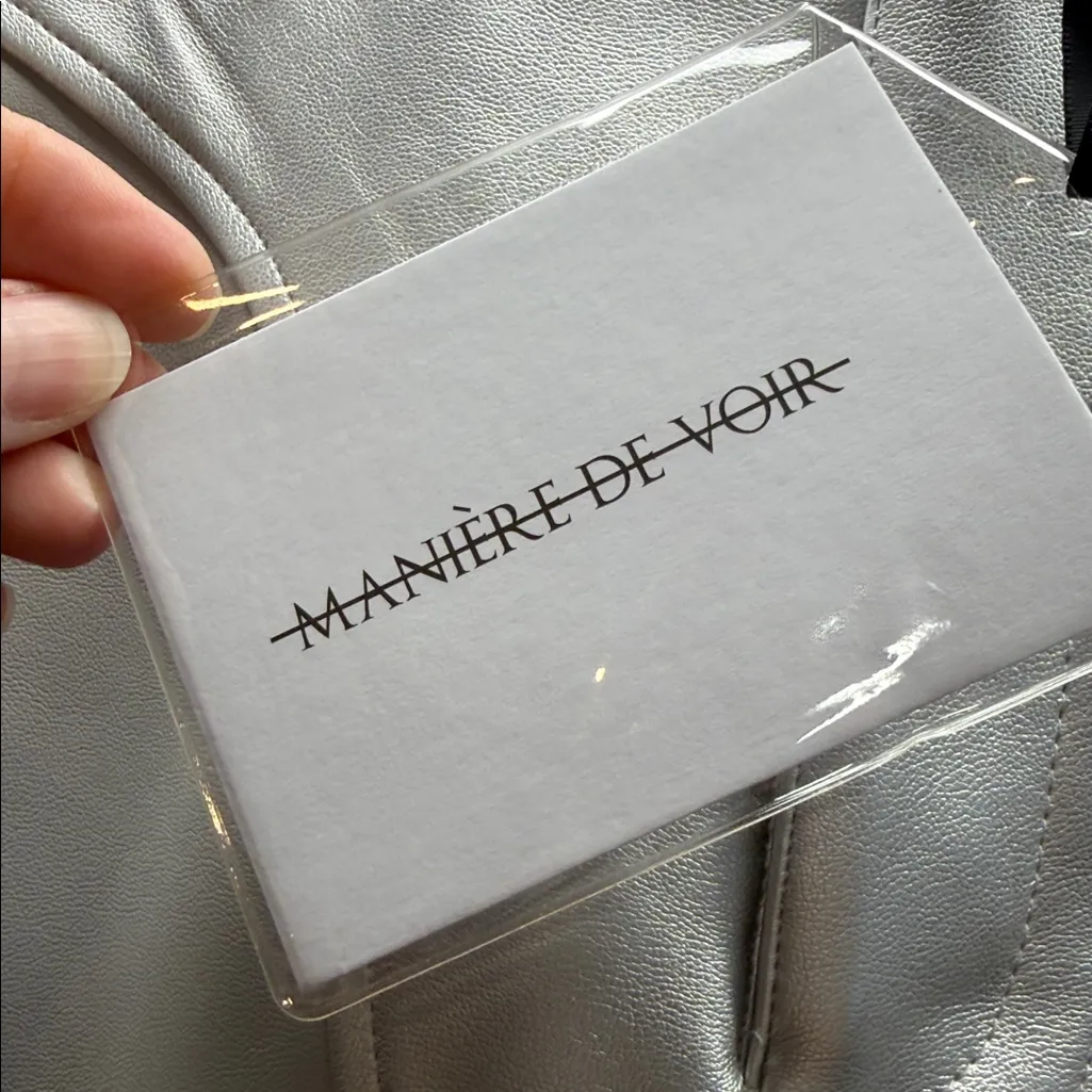 Maniere De Voir NWT Gray Silver Faux Leather Metallic High Waist Trousers Pants - Image 10