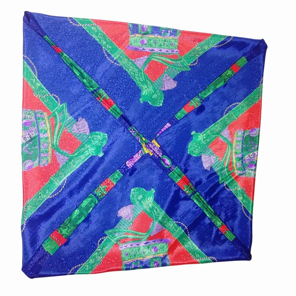 Royal Crown Crest Print Square Scarf Vintage Aroque Equestrian Shields Chains Red - Image 8