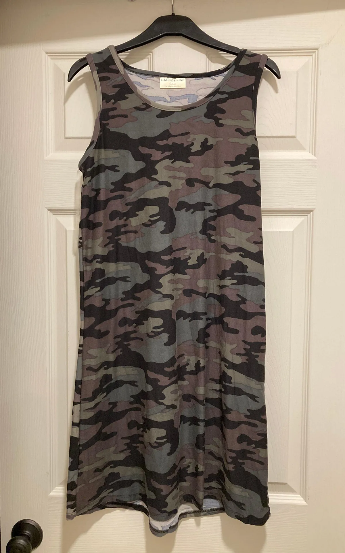 NWT Super Stretch Camo Dress - Image 4