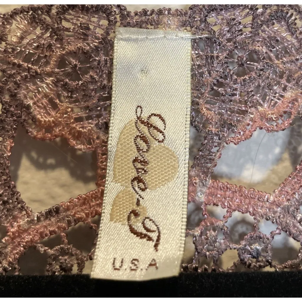 Love‎ T Rhinestone Floral Lace Womens Small Long Sleeve Top Rhinestone Grunge Black - Image 7