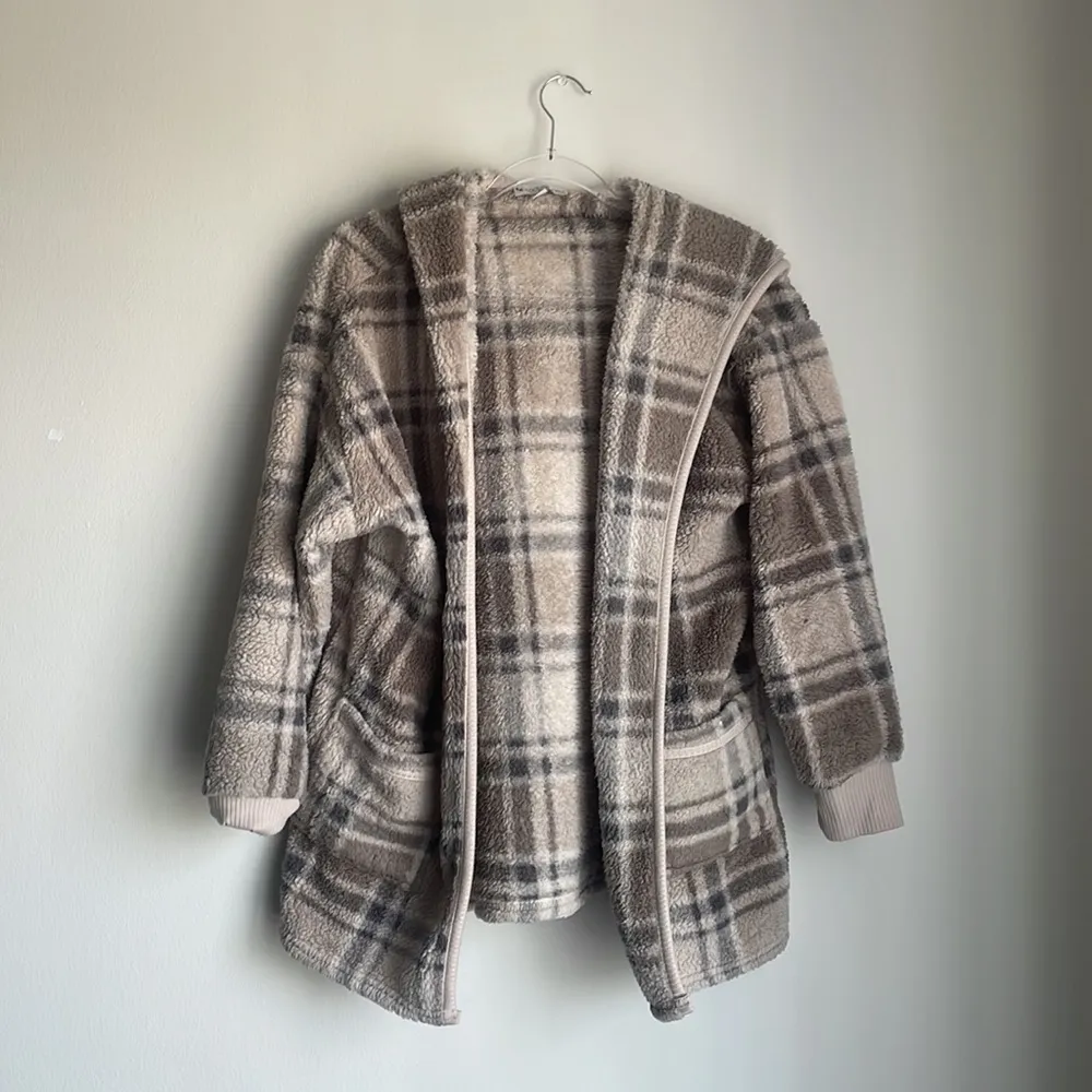 UGG Koolaburra Plaid Sherpa Cardigan - Image 2