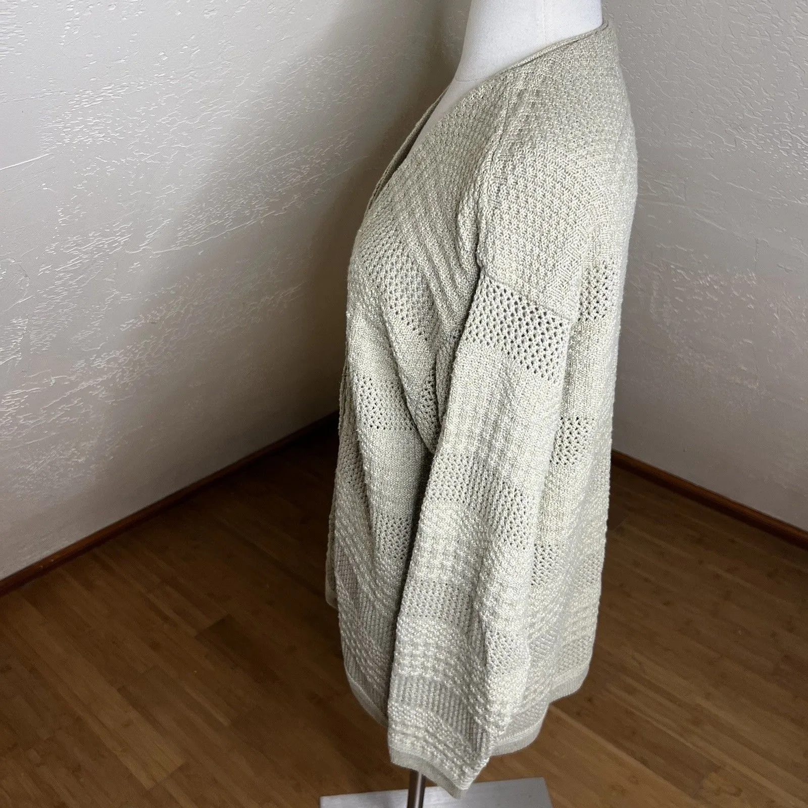 Vintage Lizsport Cardigan Womens Medium Beige V Neck Knit Button Down Sweater - Image 9