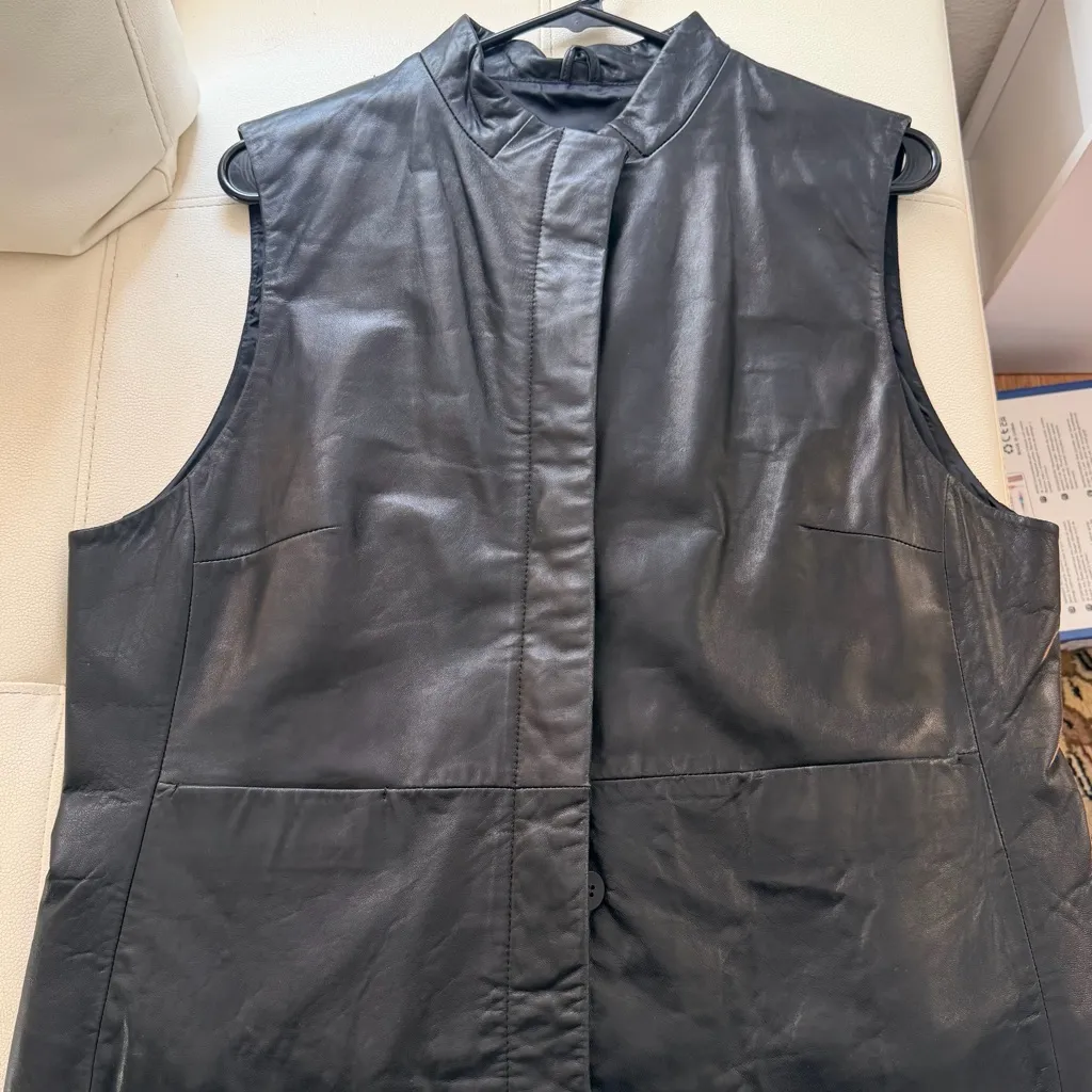 Coldwater Creek Black Leather Vest - Image 7