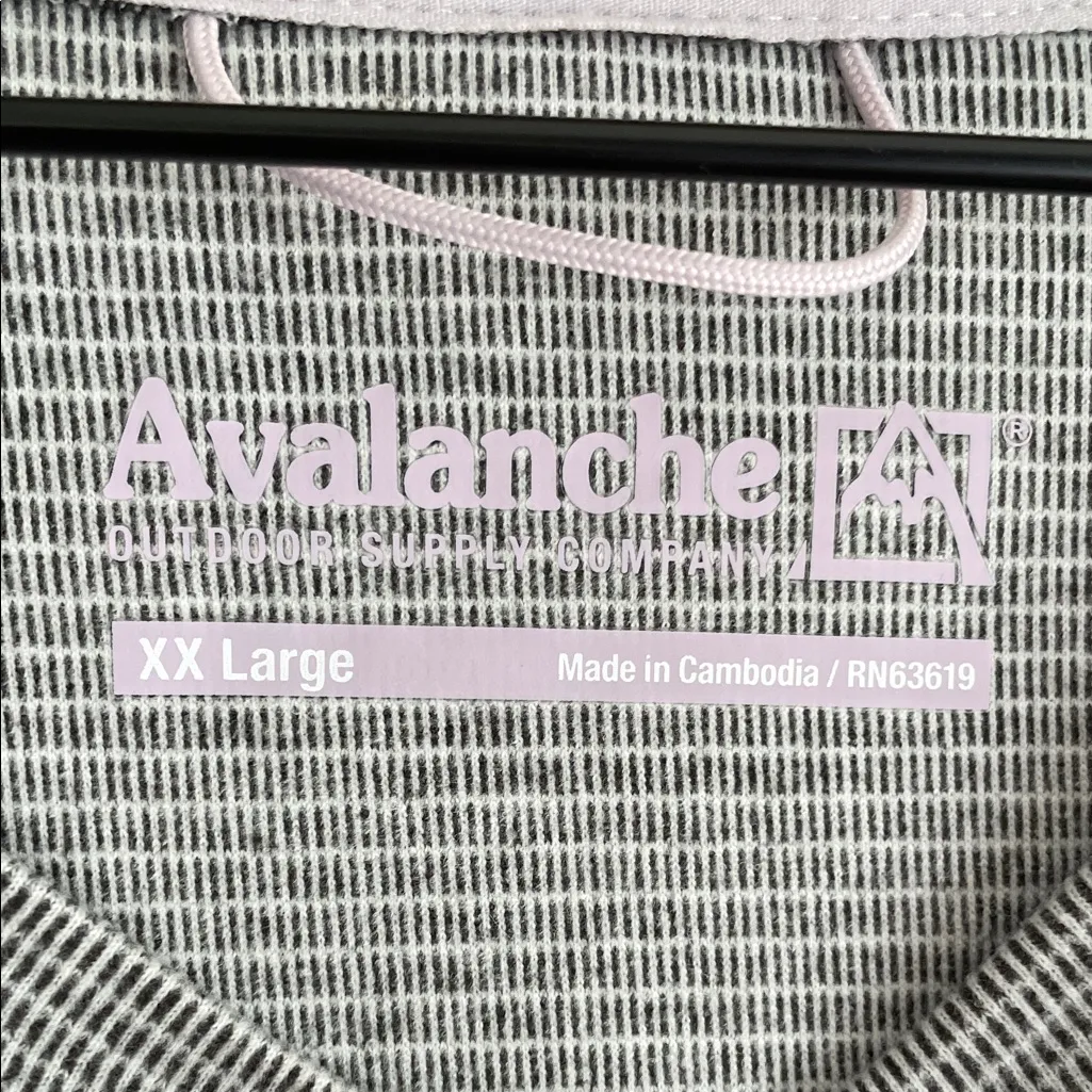 Avalanche Light Gray Women's Crew Neck Sweater - Image 2