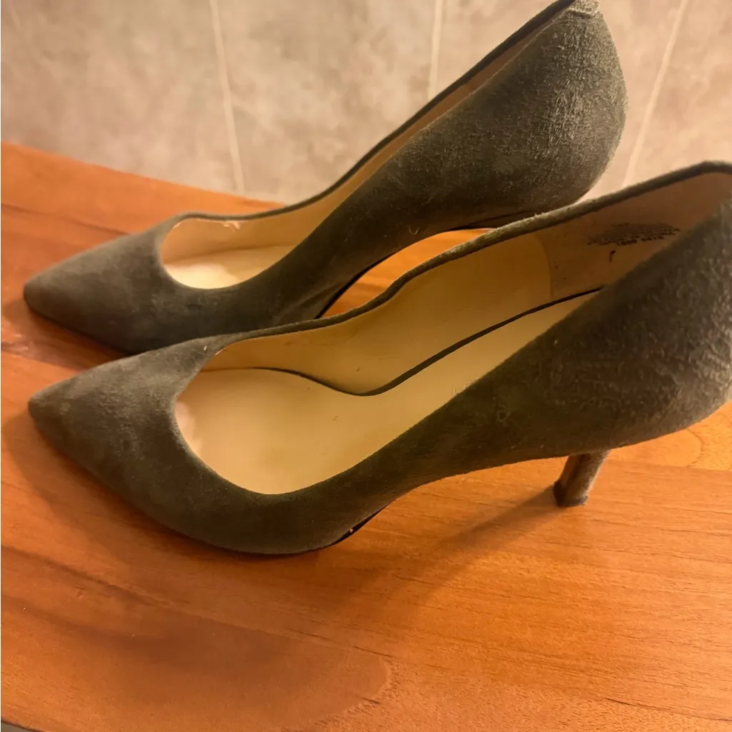 Nine West Women's Olive Suede Heels - Image 2