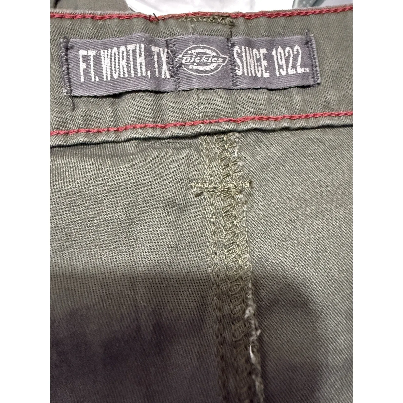 Dickies Women’s Relaxed Fit Cargo Shorts Green Size 18 NWT - Image 14