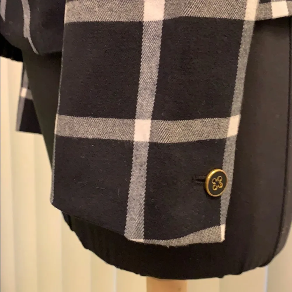 Merona back & white windowpane checked blazer. EUC - Image 8