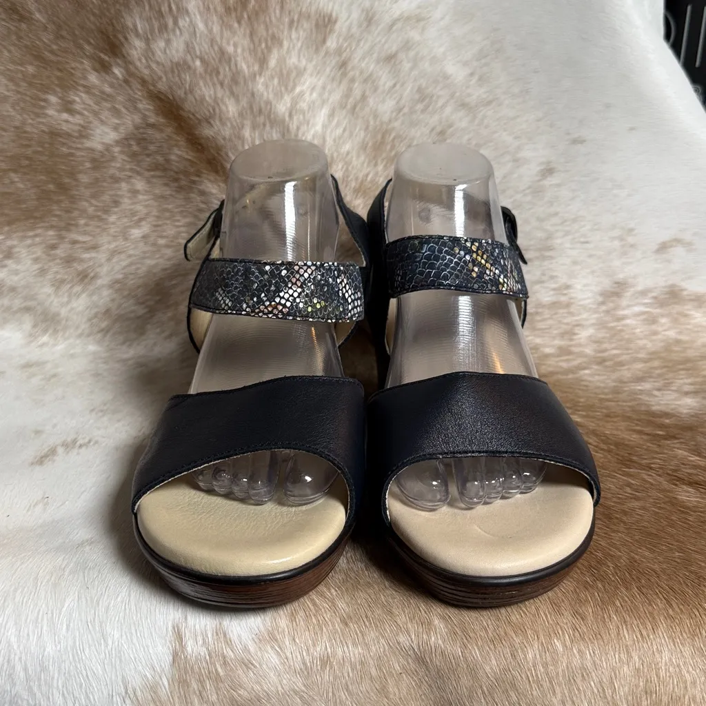 NEW SAS heather wedge Sandal Size 10M B13 Blue - Image 8