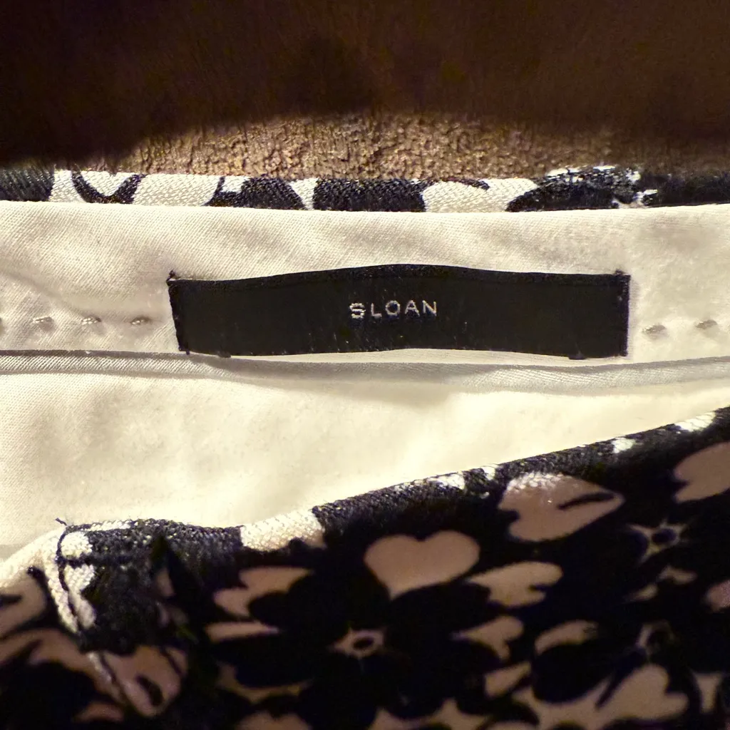 Banana Republic Monochrome Patterned Trousers - Image 3