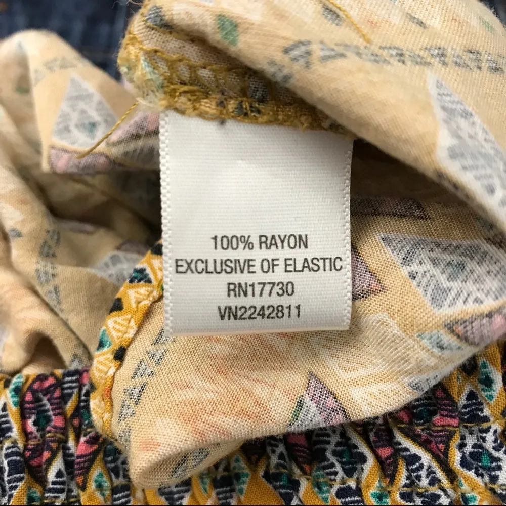 🎈Mossimo Mustard Yellow Aztec Print Mini Skirt Sz M Size M - Image 6