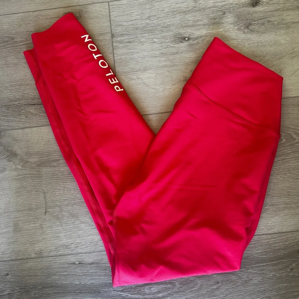 Peloton Cadent Legging - Medium - Image 4