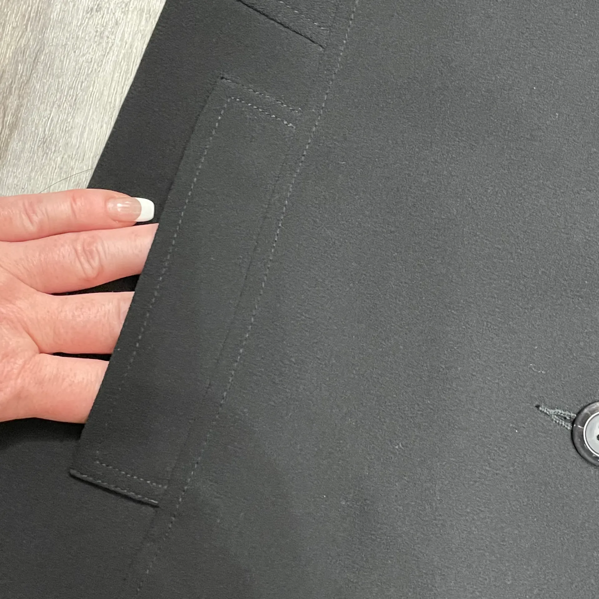 Vintage  De Corp Black 4 Button Blazer With Pockets Size 1/2 - Image 3