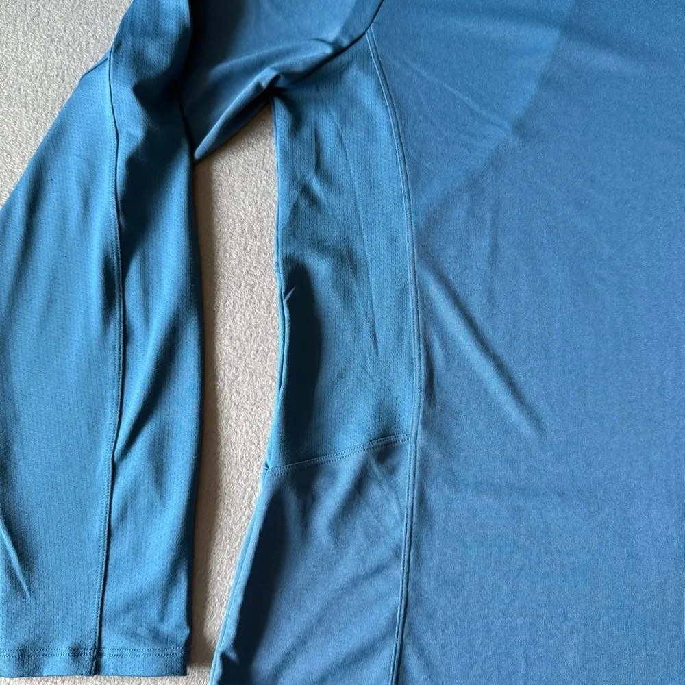 Under Armour Women's Teal Long Sleeve Heatgear‎ Fitted Tee lightweight size XL - Image 7