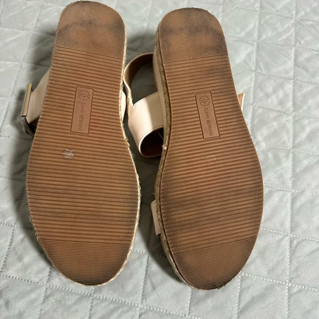 Giani Bernini Cream Platform Sandals - Image 9