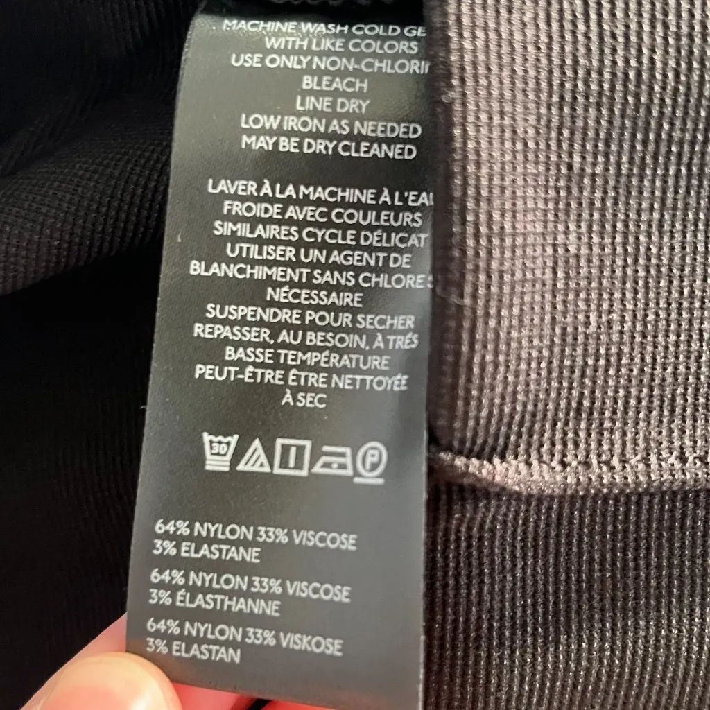 Maeve Anthropologie front seam black cropped straight pull on pants size small - Image 8