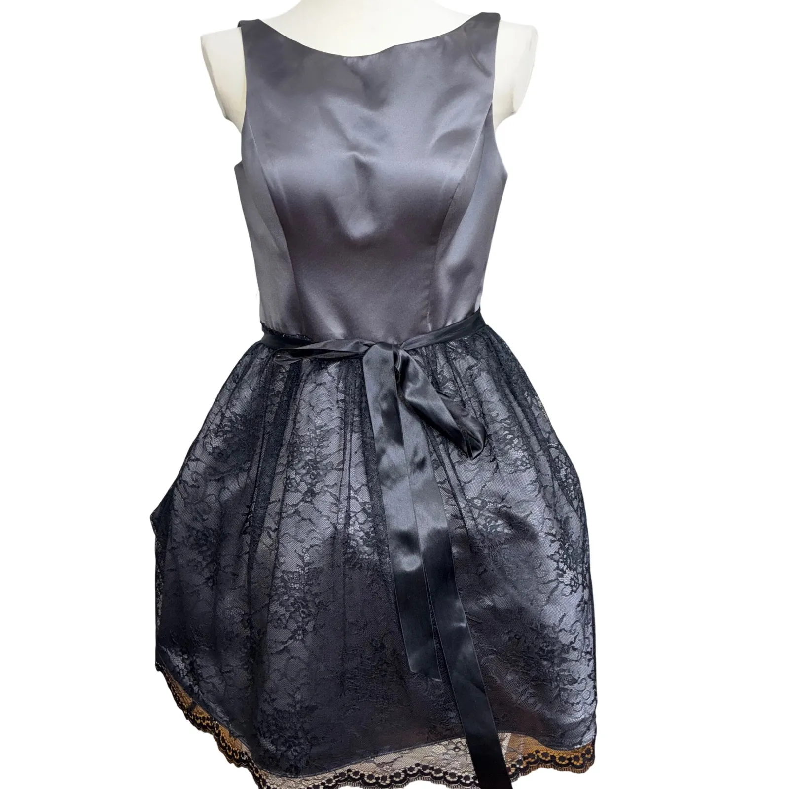 SORELLA VITA Gray Satin Lace Fit Flare Dress Bridesmaid Formal Size 12 Party - Image 10