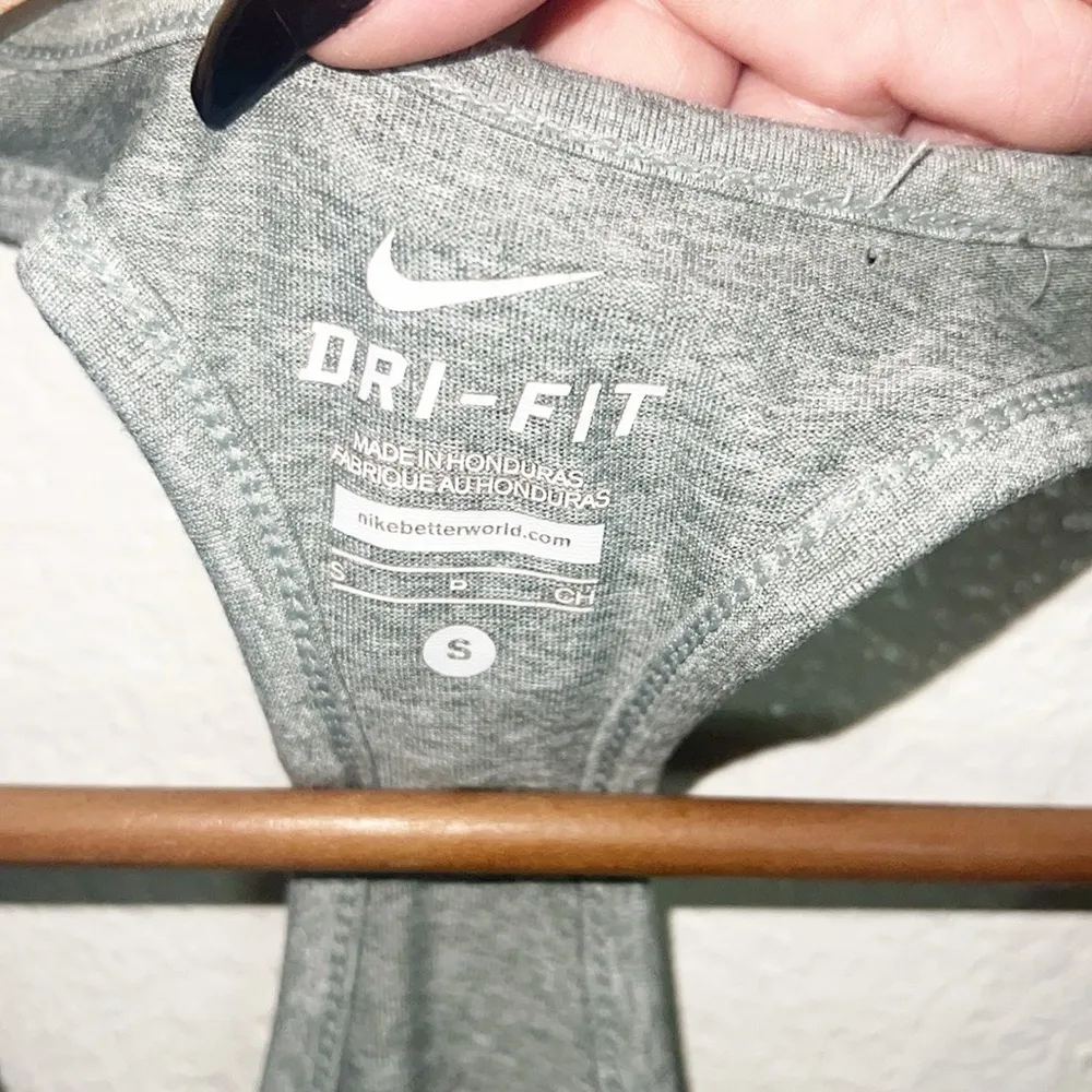 Nike Dri-Fit Gray White Logo Racerback Women's Tank Top - Image 7