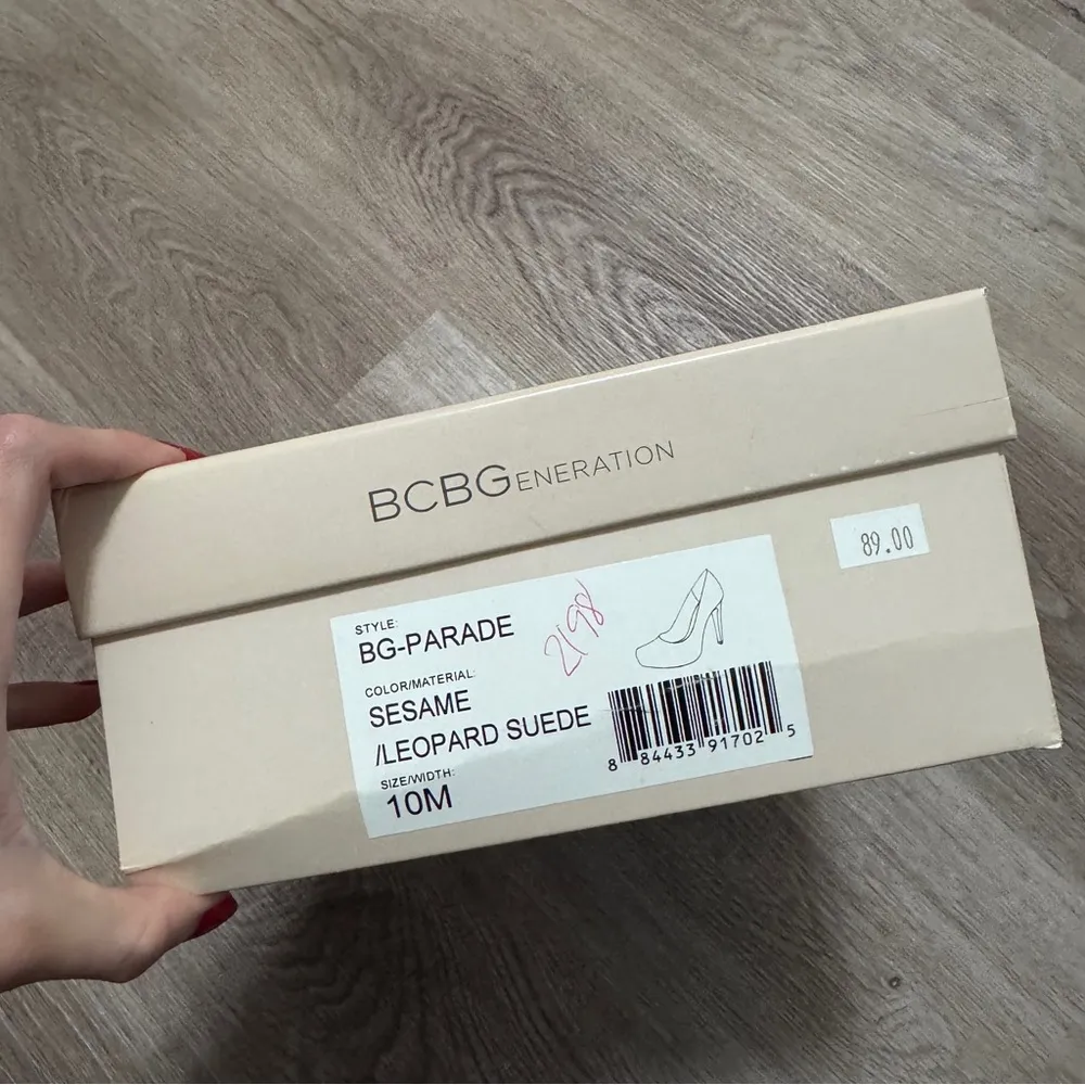 BCBGeneration  Leopard Print High Heel Shoes Women’s 10 - Image 2