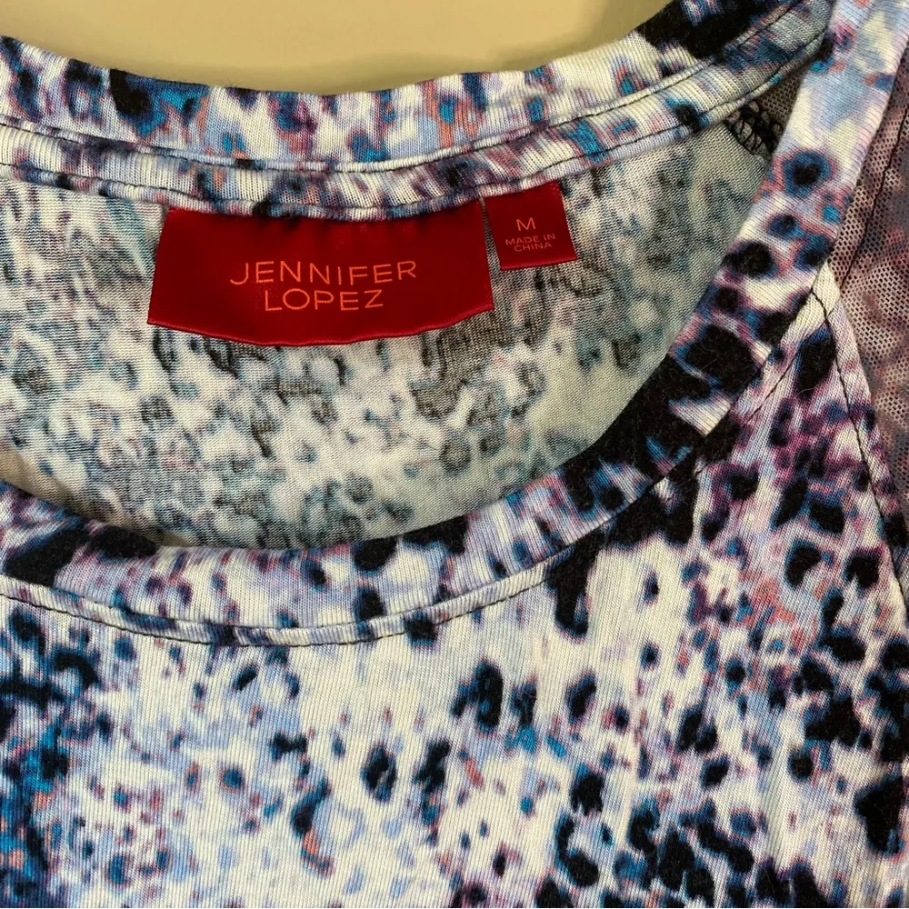 Jennifer Lopez Blue and White Short Sleeve Blouse - Image 3