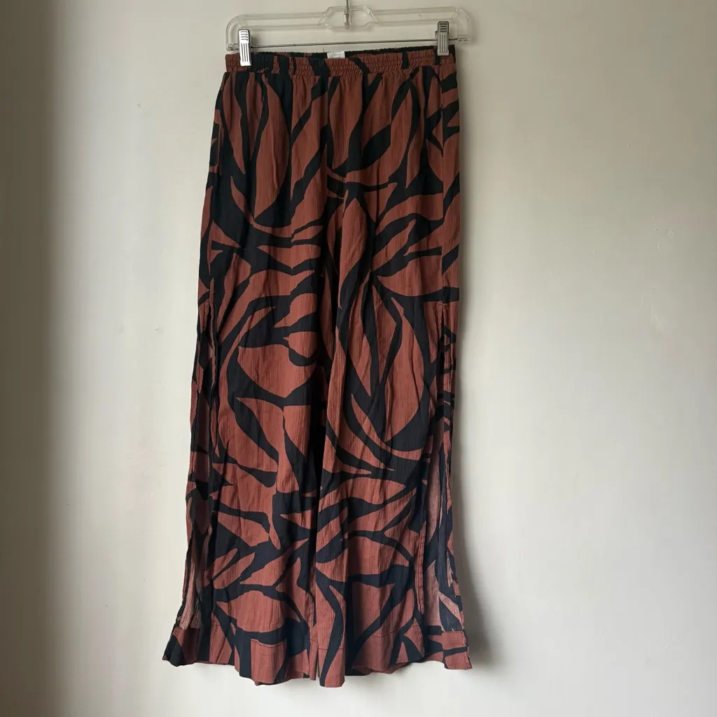 Sanctuary Brown & Black Abstract Animal Slit Side Crop Pant Cover Up XS - Image 5
