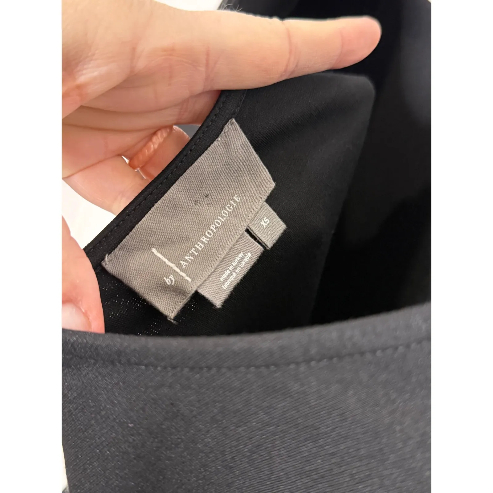 Anthropologie Black Faux Leather Puff Sleeve Scoop Neck Top XS - Image 5