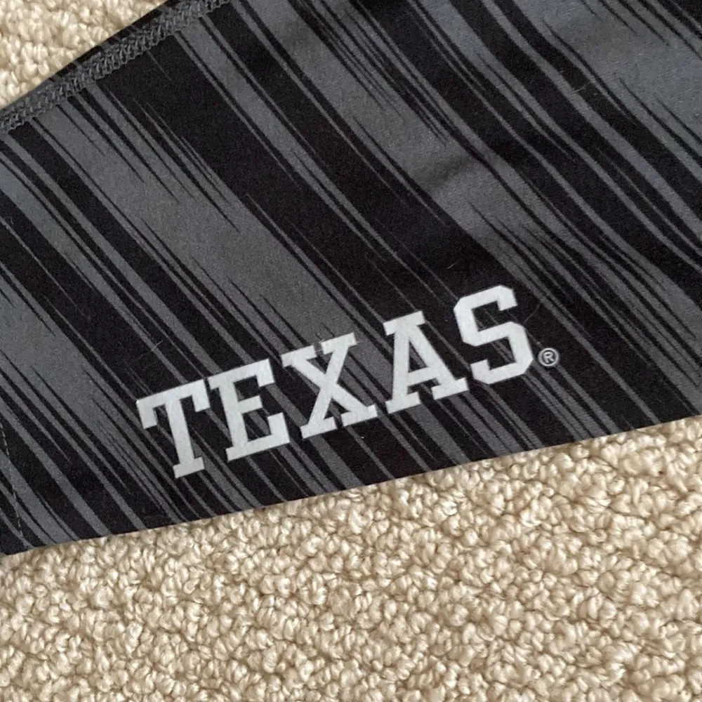 Nike Texas Longhorns Grey Striped Dri-FIT Leggings Tiger Stripe Black Size Small - Image 10