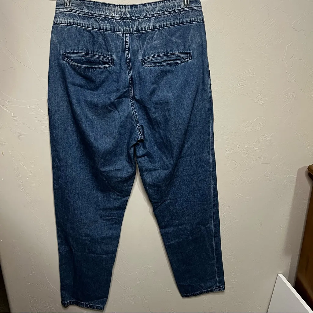 Blank NYC The Balloon Bo Legged High Rise Pleated Flowy Trouser Denim Jeans - Image 8