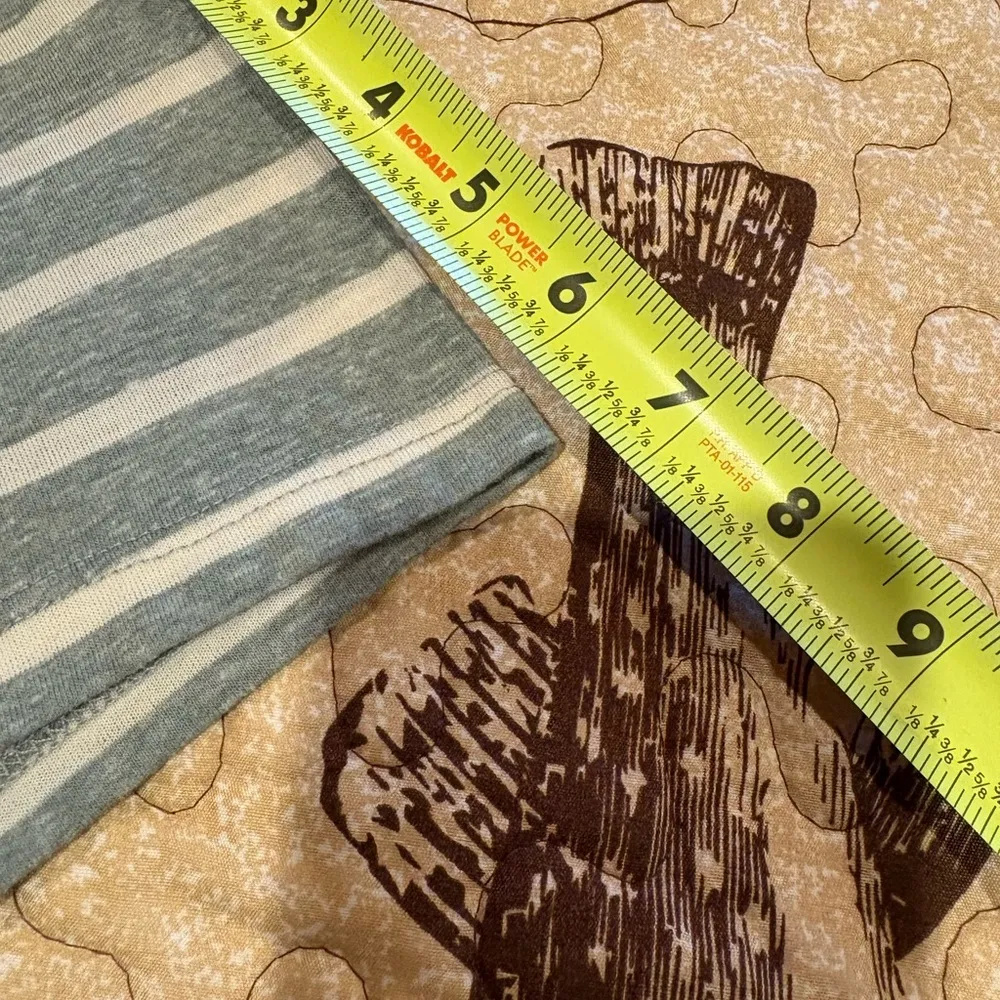 Eyeshadow knotted hem Short Sleeve T-Shirt women’s XL light green, white, grey - Image 9